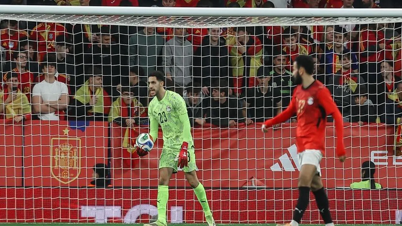 «سد منيع».. كشف حساب مصطفى شوبير مع منتخب مصر ضد إسبانيا